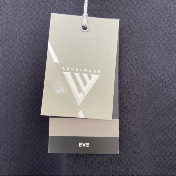 LEVELWEAR BLACK EVE ATHLETIC ACTIVE SPORT TOP/JACKET WITH SHOULDER ZIPPER, XL - Picture 7 of 10